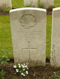 Etaples Military Cemetery - Boardman, A T